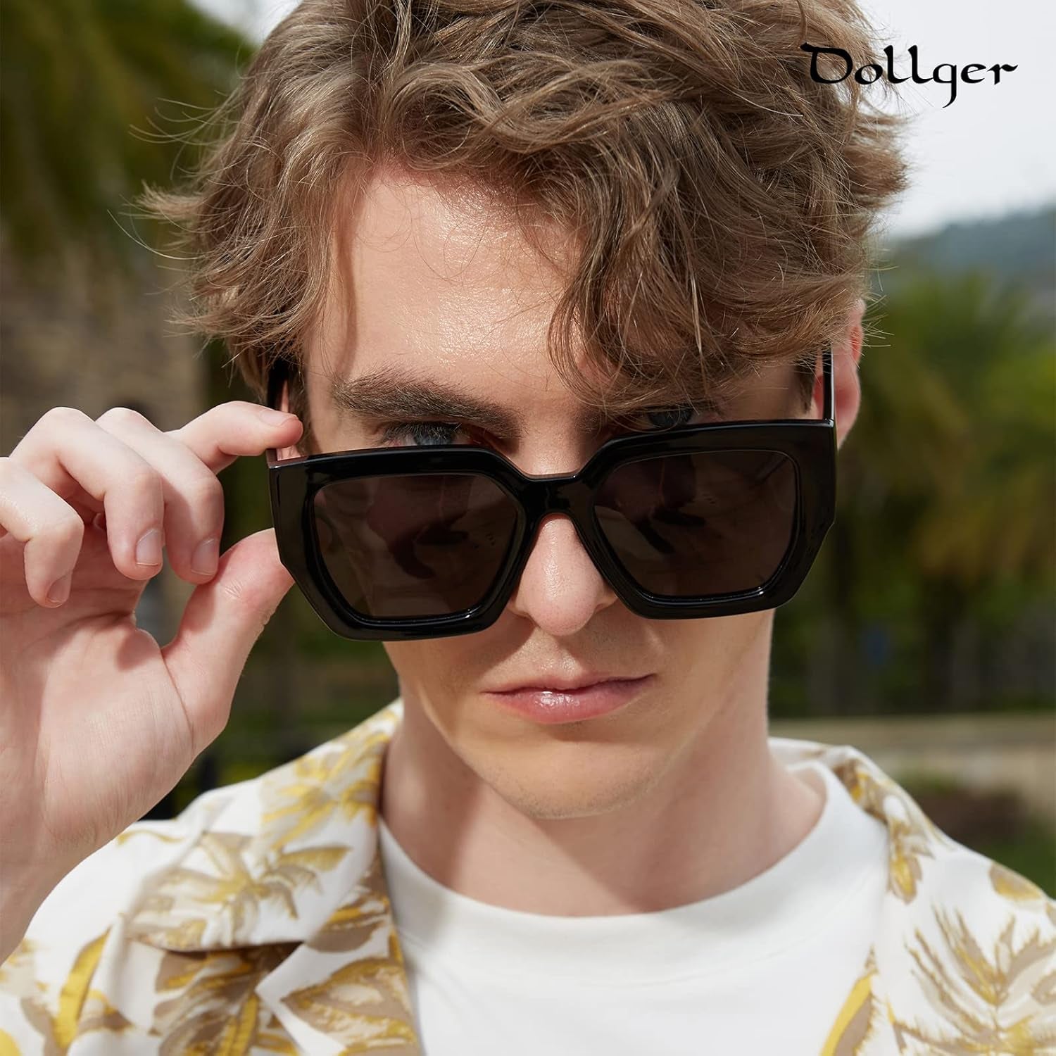 Oversized Square Polarized Sunglasses for Women Trendy Classic Retro Large Frame Sunglasses Ladies Shades UV400 Protection